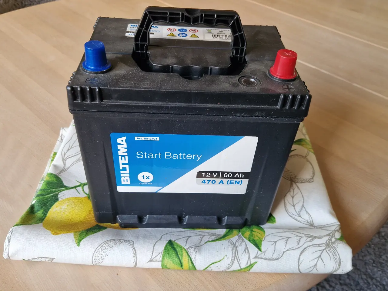 Billede 1 - Bilbatteri 12 V/60ah og intelligent lader