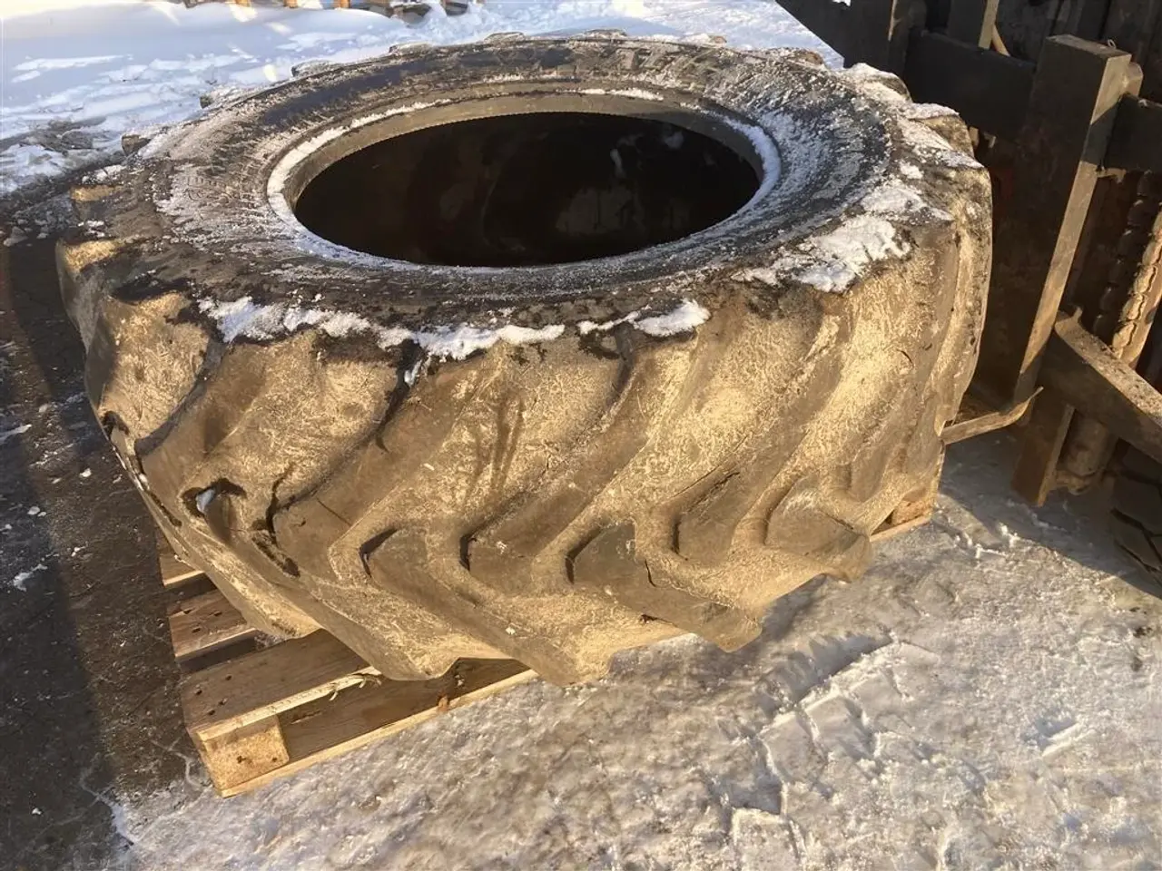 Billede 3 - Alliance 500/70R28
