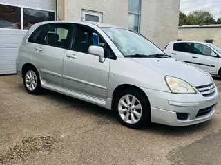 Suzuki Liana 1.6