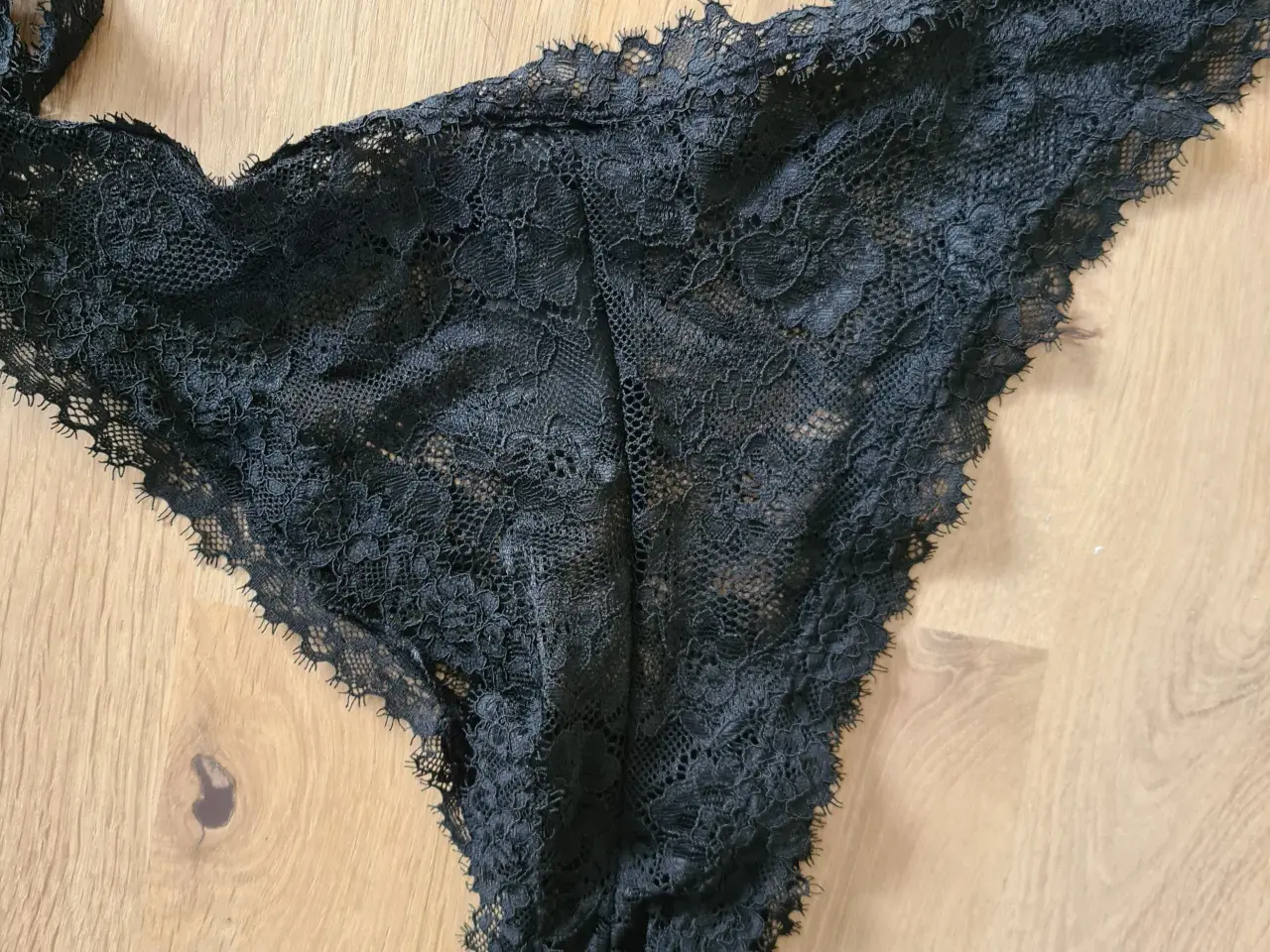 Billede 7 - NYE g-strengs trusser. Thong