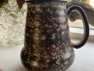 Keramik brun krus / vase 