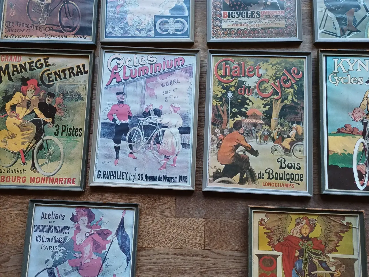 Billede 2 - 10 stk gl cykel reklamer i rammer.