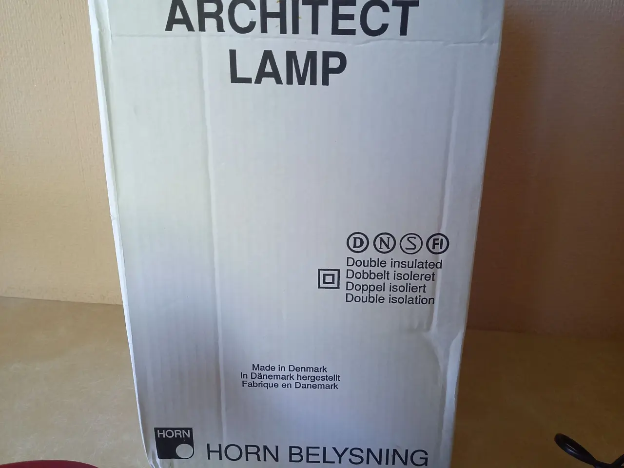 Billede 4 - Arkitektlampe ceriserød - ny og ubrugt