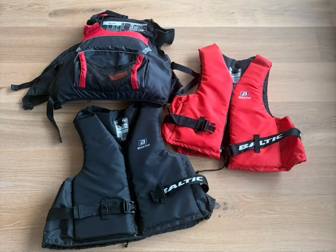 Billede 4 - 50-70kg redningsvest rød