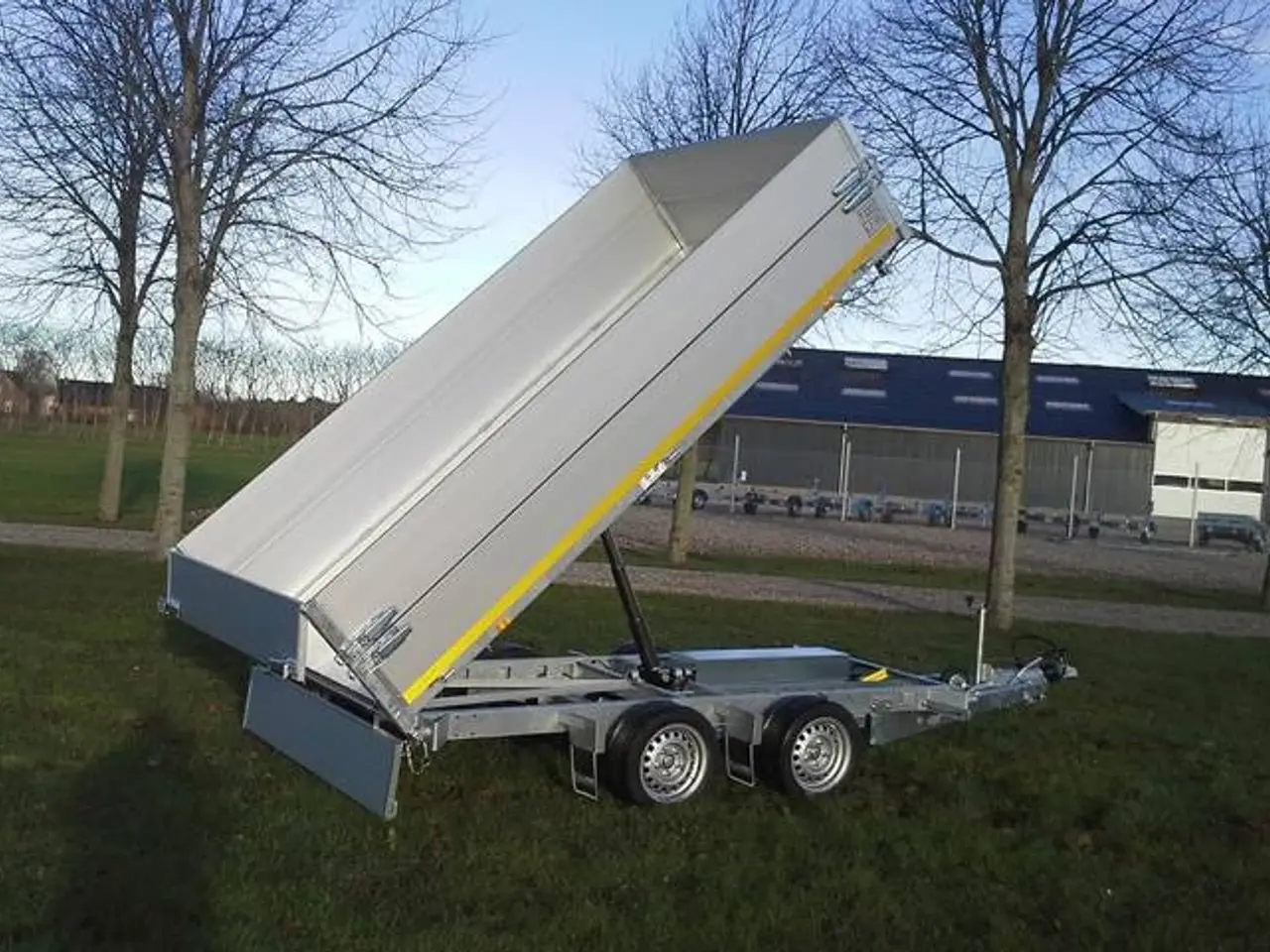 Billede 2 - 30 cm Ekstra sider til Eduard trailer 3116 Tophængt