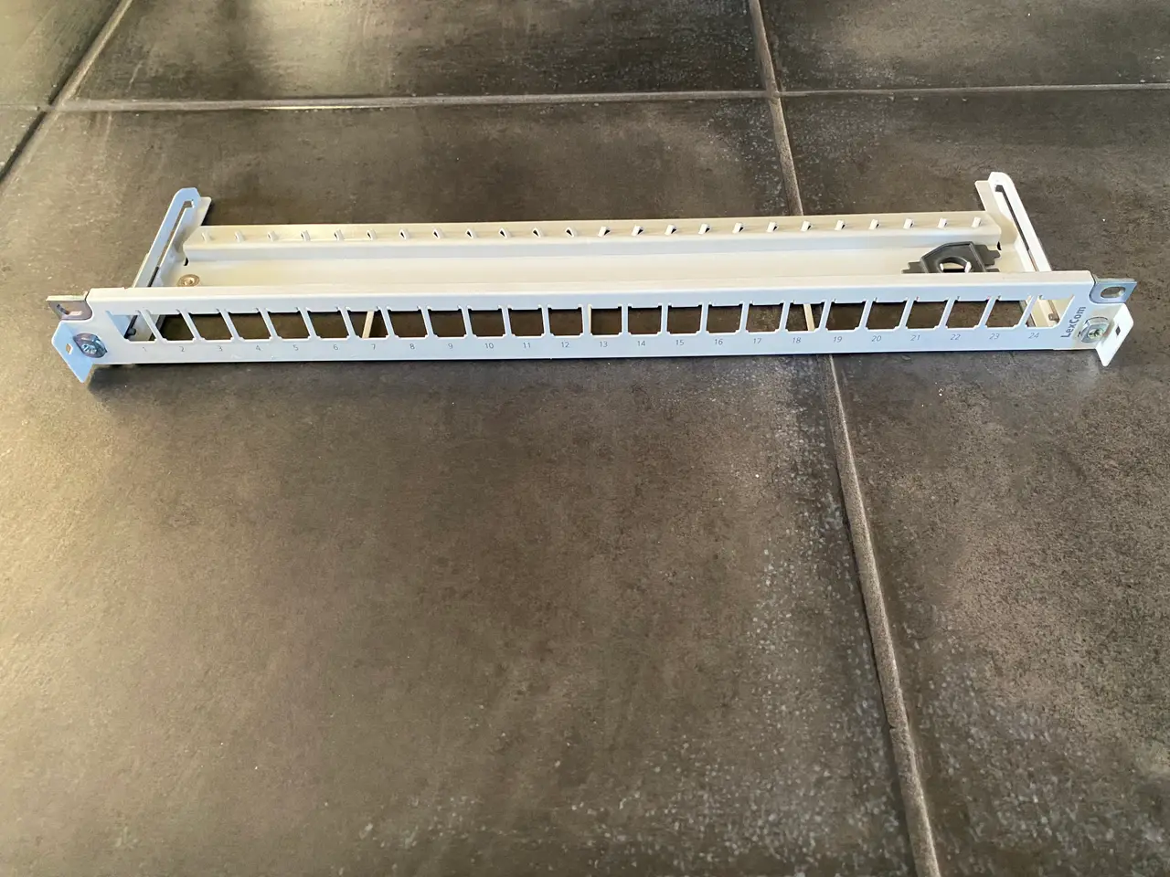Billede 11 - 19'' Rack skab / Serverskab / Krydsfelt