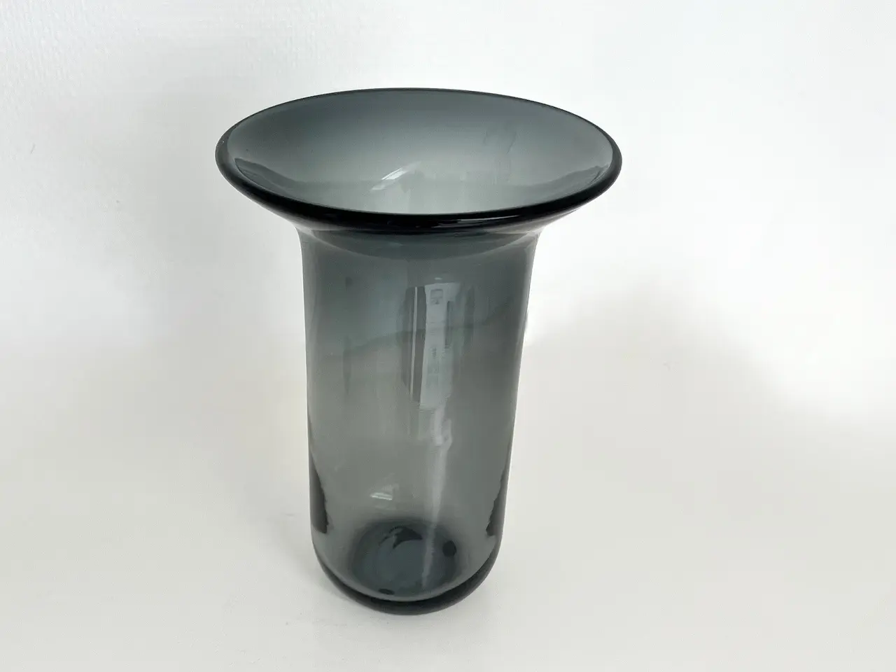 Billede 4 - Luanne vase i gråt glas