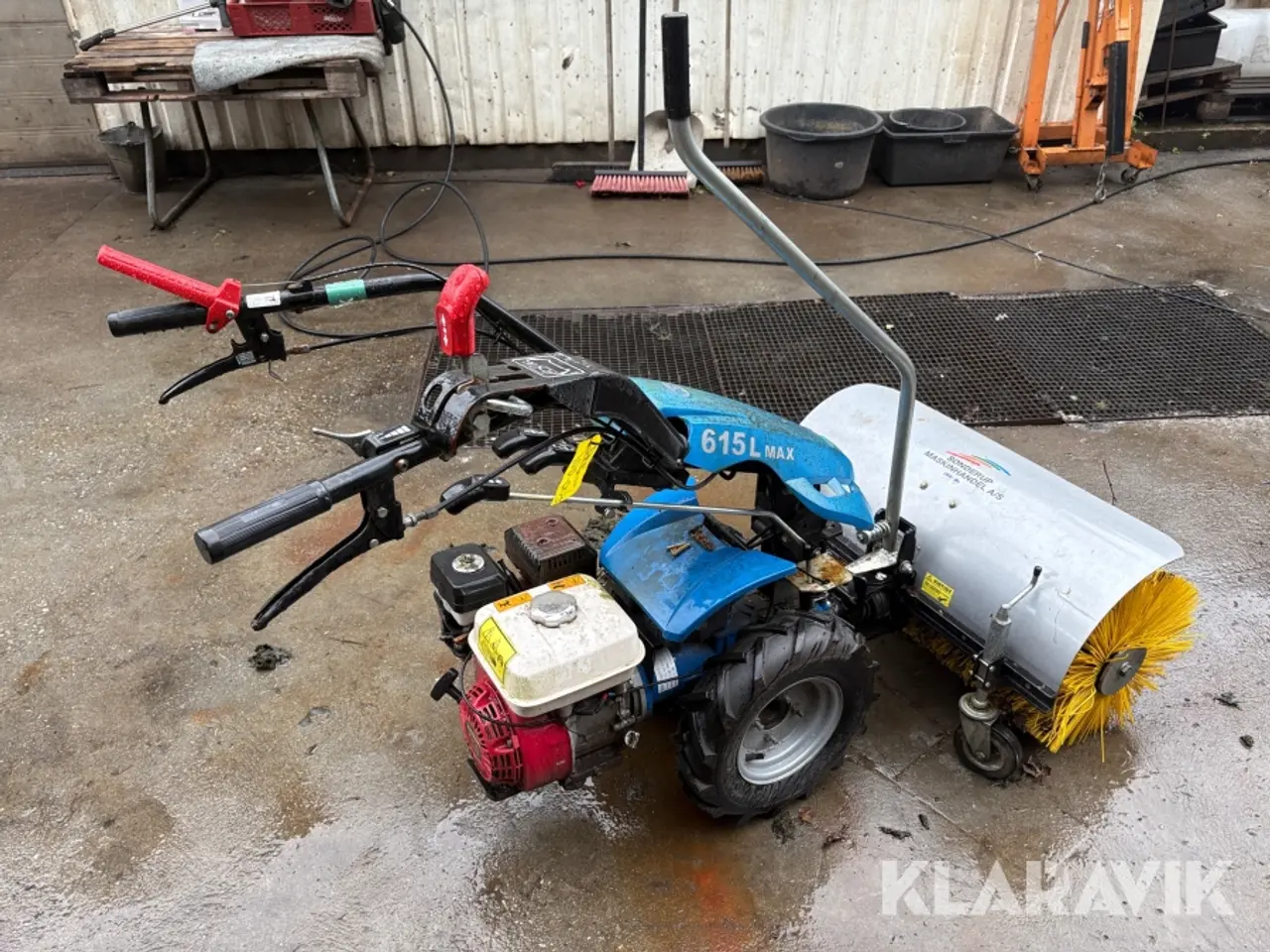 Billede 3 - Redskabsbærer BCS MF 615 med kost
