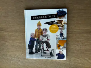DRENGESTRIK af Charlott Pettersen