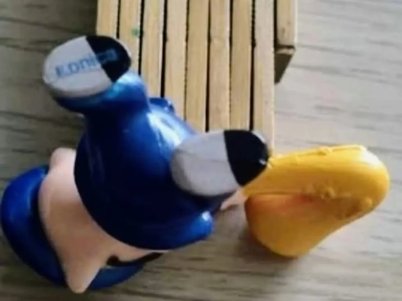 Billede 8 - Looney Tunes.  Porky Pig spiller saxofon.  Konica 