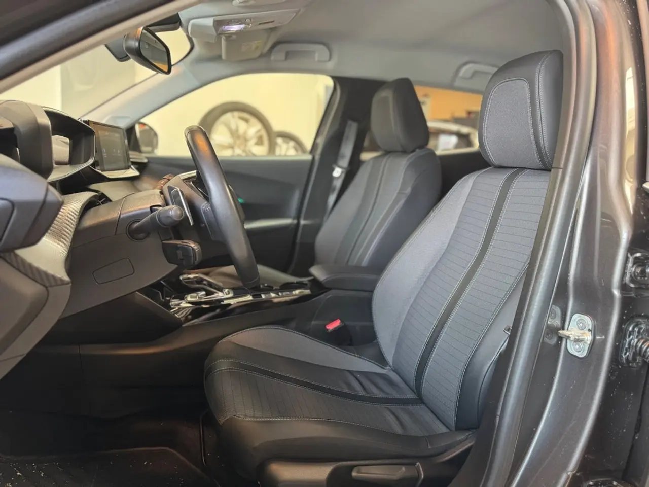 Billede 16 - Peugeot 2008 1,2 PureTech 130 Allure EAT8