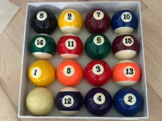 Pool baller
