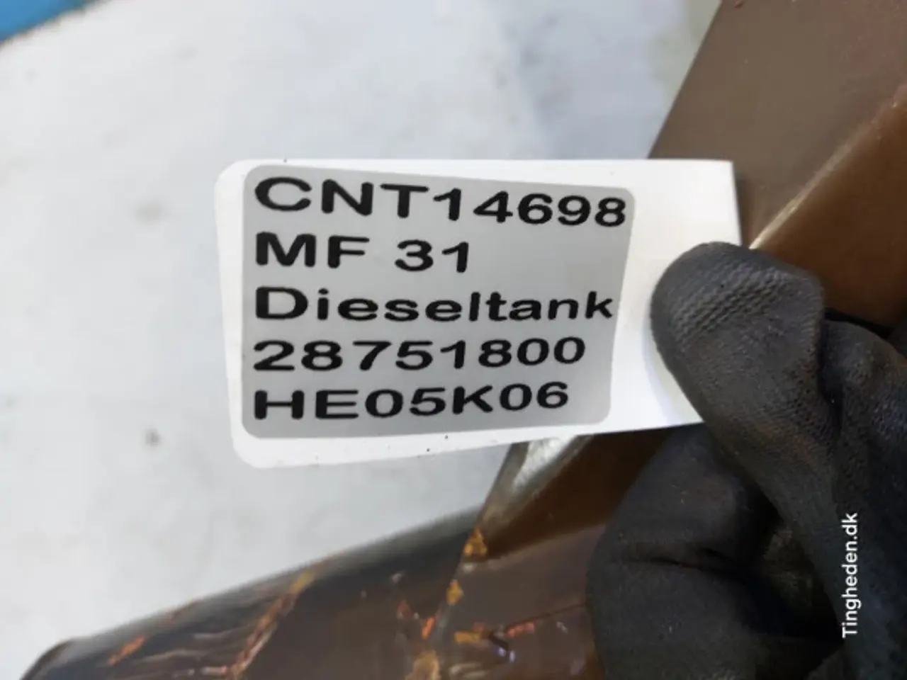 Billede 16 - Massey Ferguson 31 Dieseltank 28751800