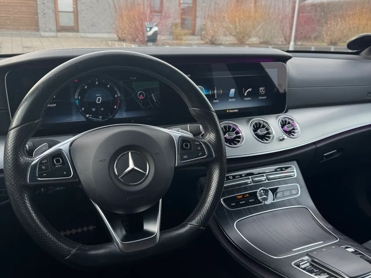 Billede 8 - Mercedes E220 d 2,0 AMG Line stc. aut.