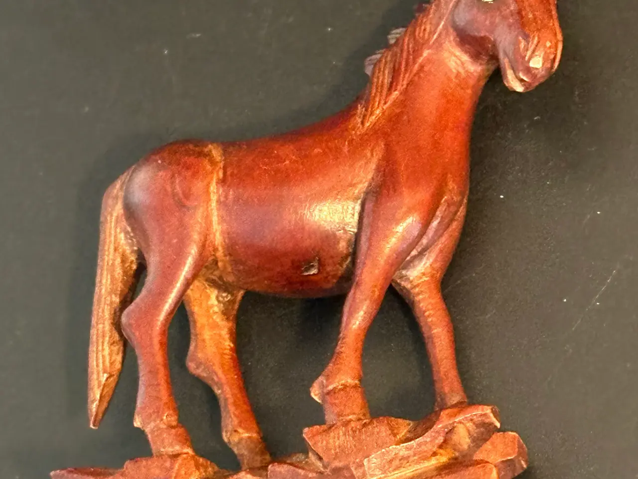 Billede 7 - Håndskårede vintage træfigurer sælges.