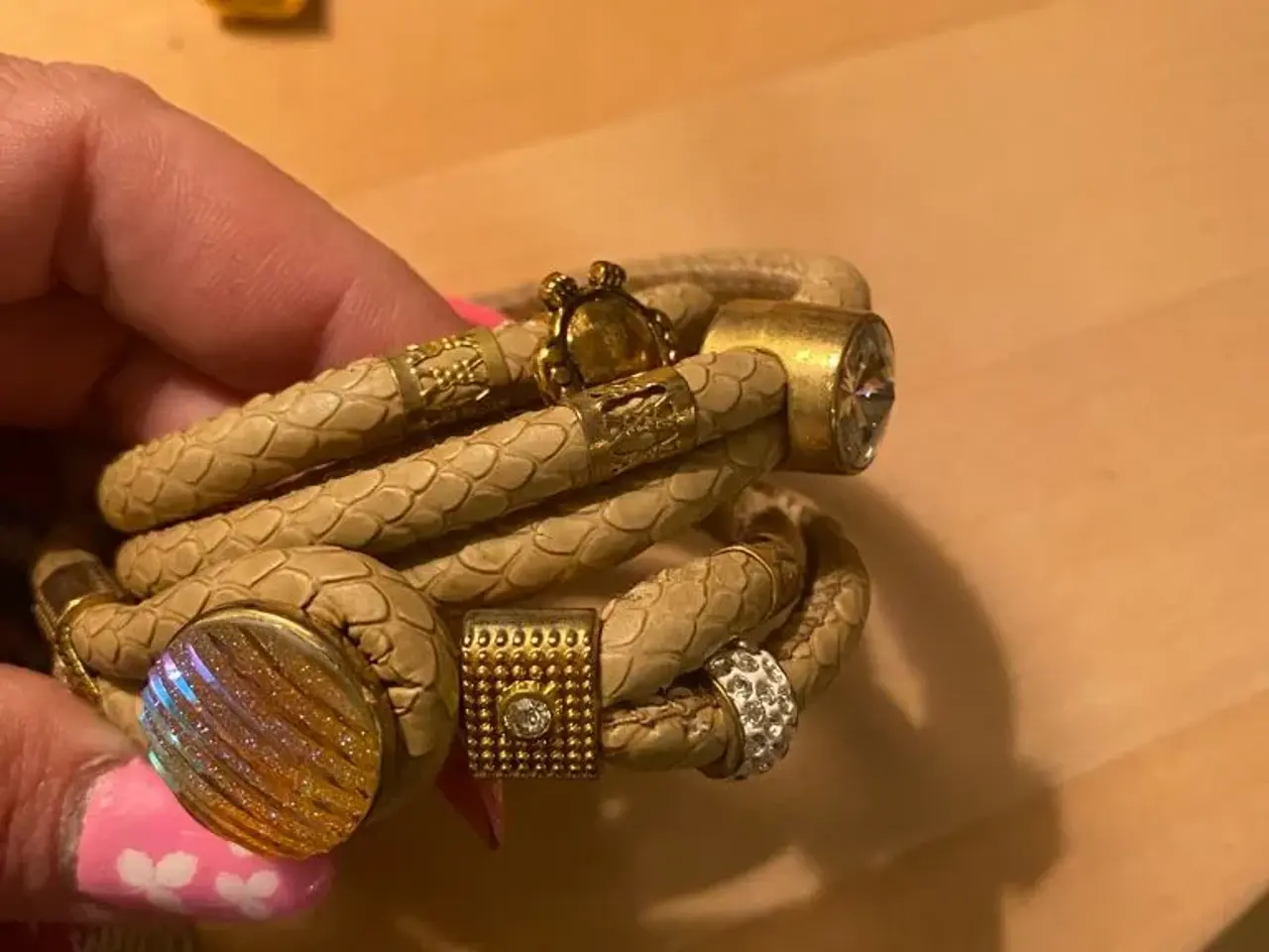 Billede 15 - Flotte armbånd