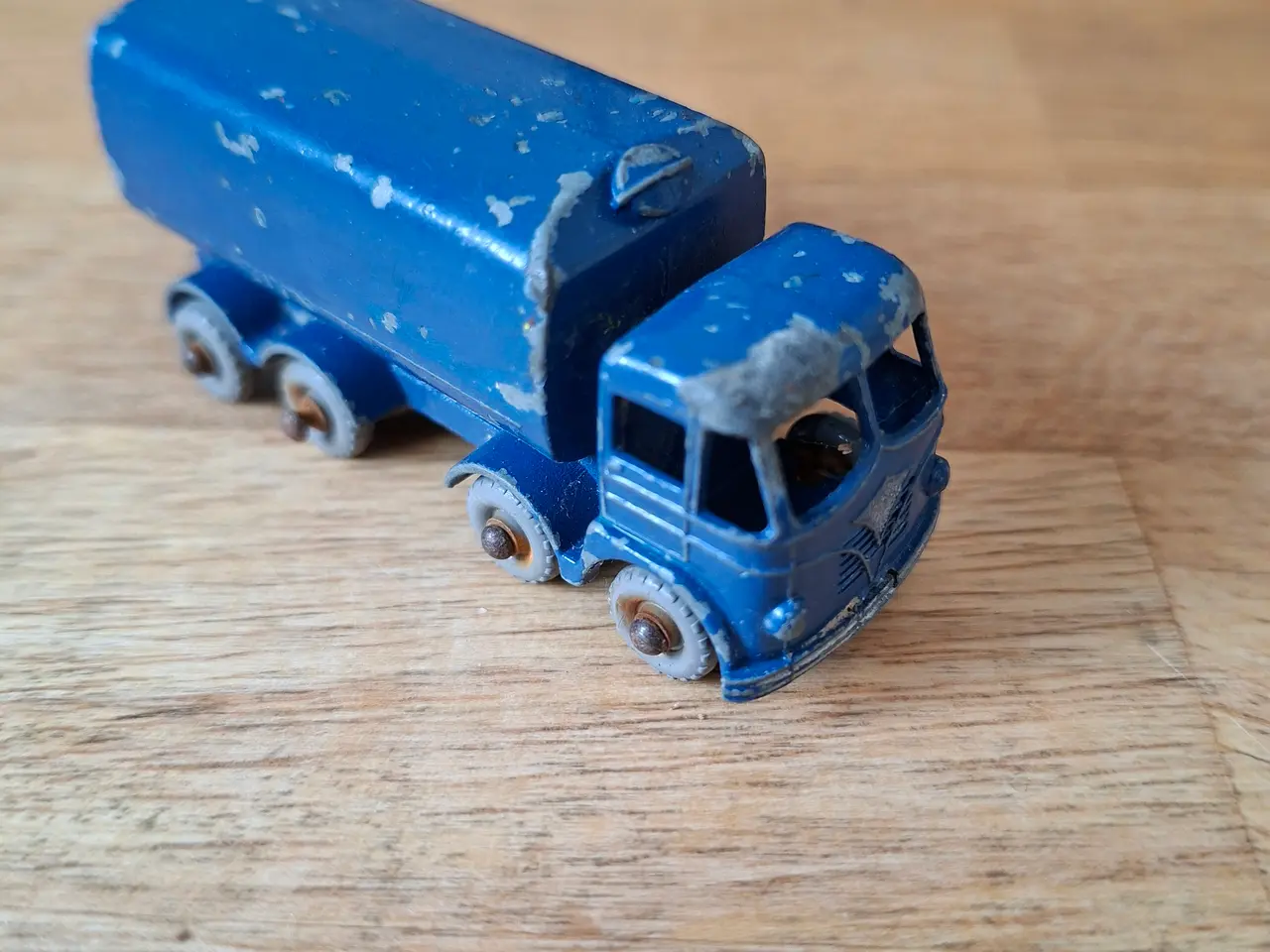 Lesney Matchbox No.10 Foden 15 Ton Sugar Container | Sønderborg