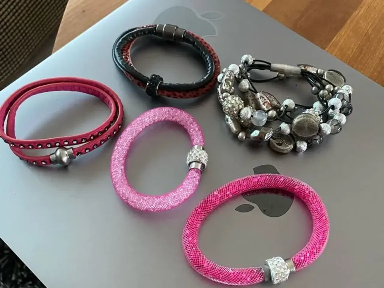 Billede 17 - Flotte nye armbånd