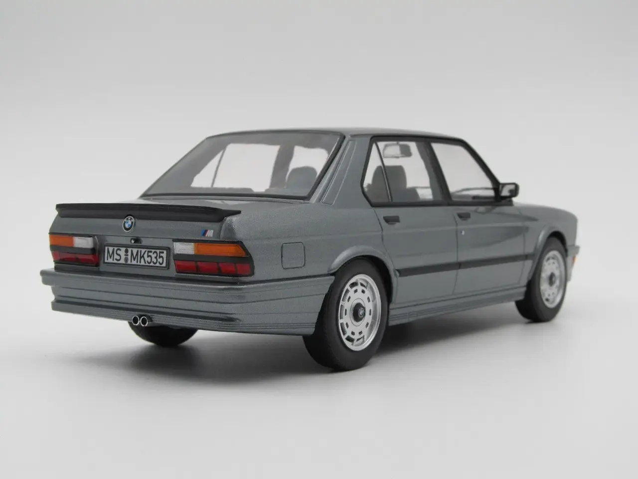 Billede 4 - 1986 BMW M535i E28 Shadow Line 1:18