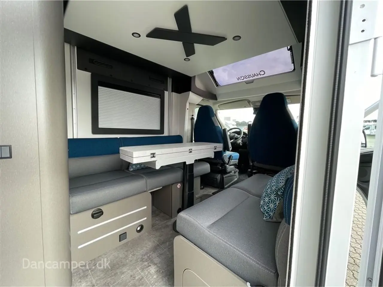 Billede 14 - 2024 - Chausson X650 Exclusive line   TILBUDSPRIS kr. 924.900,- SPAR kr. 25.000,- Stor Lounge og siddegruppe, sænkeseng, stor garage, Artic-, Connect-, Tilbehørs- og Safetypakke,