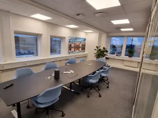 Kontor med god indretning - størrelse efter behov