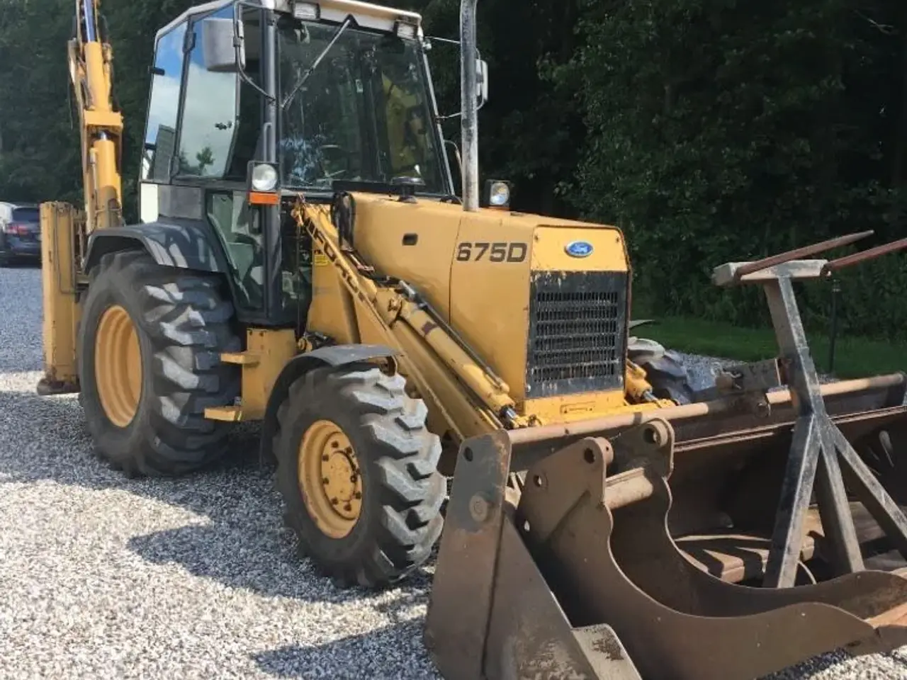 Billede 1 - Ford - 675d - NH95 købes