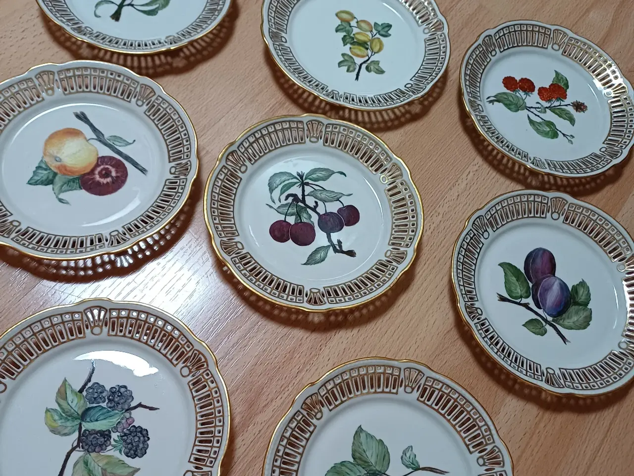 Billede 8 - 8 frugt/ dessert tallerkener