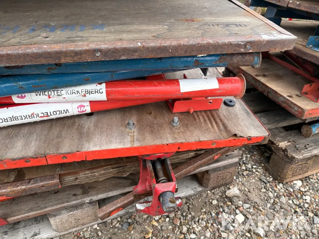 Billede 7 - Arbejdsborde - 4 styk