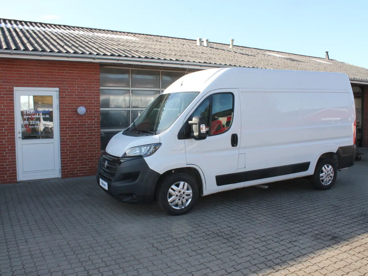 Billede 1 - Fiat Ducato 35 2,3 MJT 140 Kassevogn L2H2 Pro+ aut.