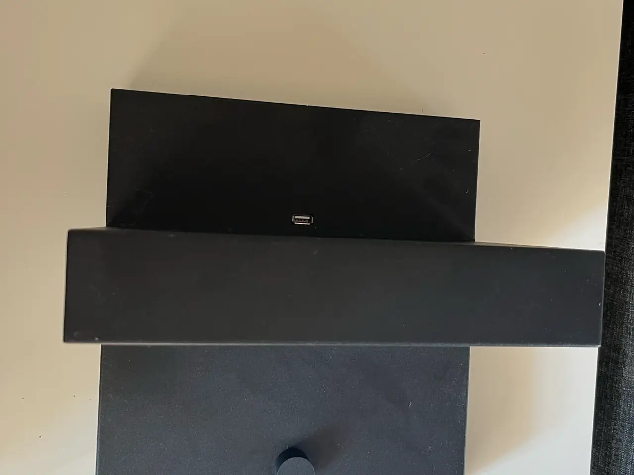 Billede 1 - Kubik sengelamper, 1 sort og 1 hvid
