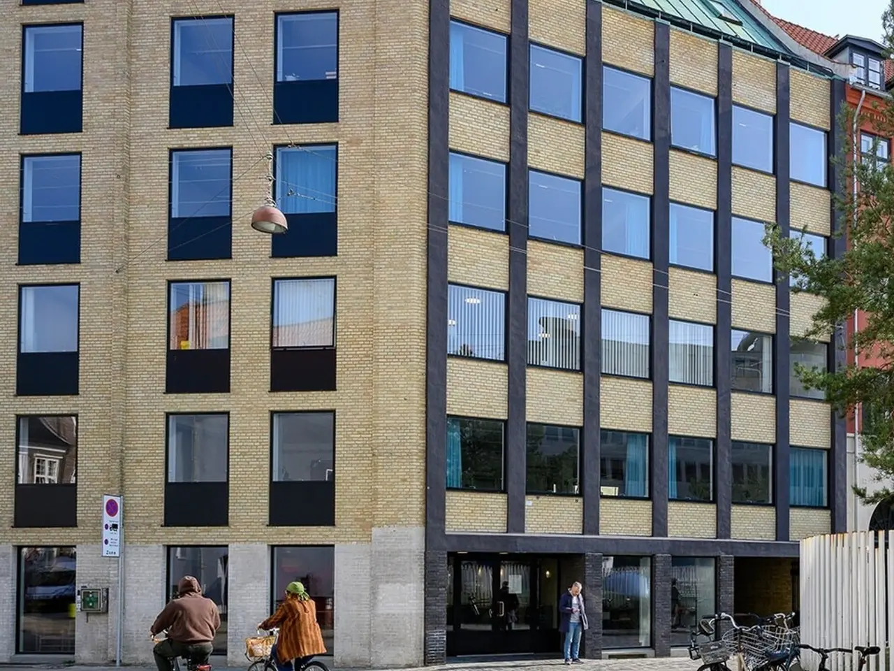 Billede 2 - Første klasses kontorfællesskab med lukkede kontorer - Faciliteter & omgivelserne af højeste kvalitet