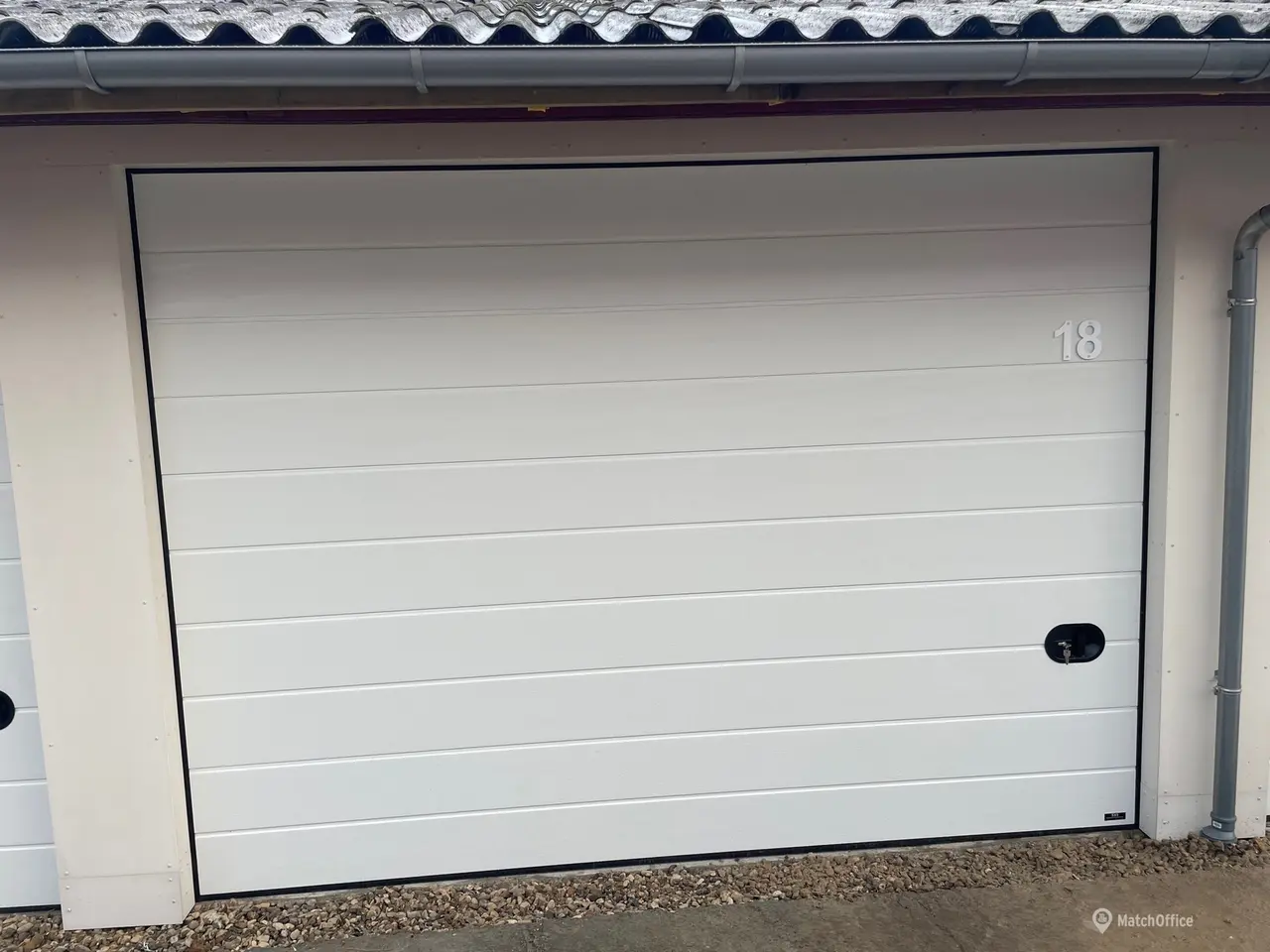 Billede 1 - Lager/garage udlejes