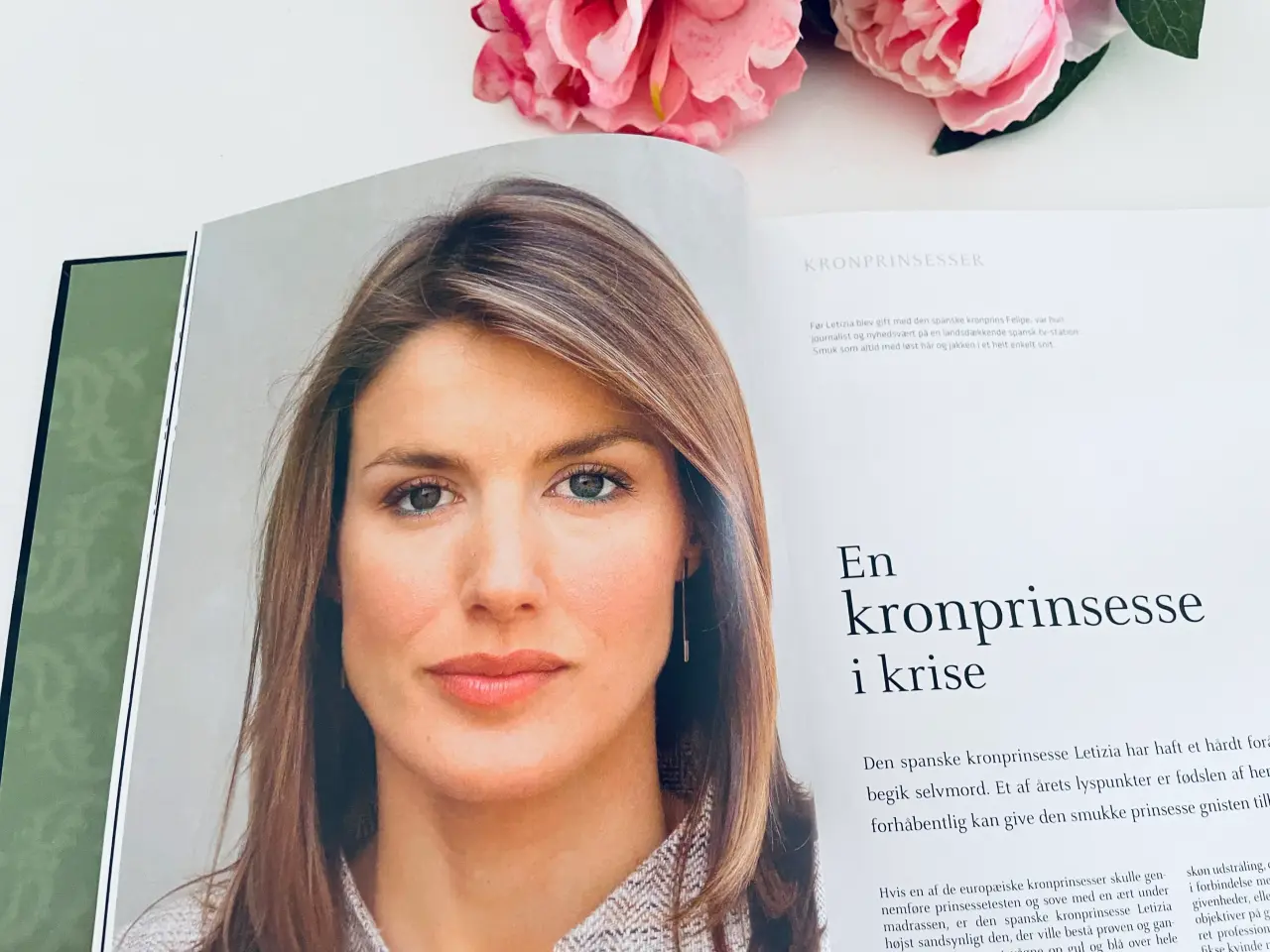 Billede 3 - Podium mode og livstil i Europas kongehuse