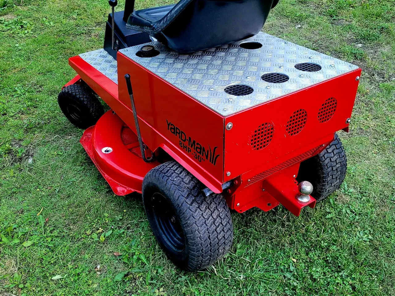 Billede 3 - Yard-Man 8hp-30" havetraktor