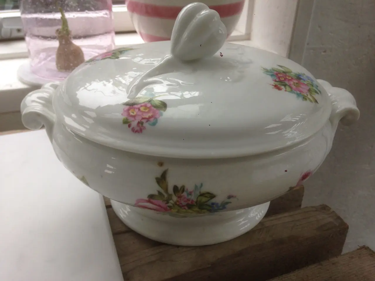 Billede 1 - B&G terrin med blomster