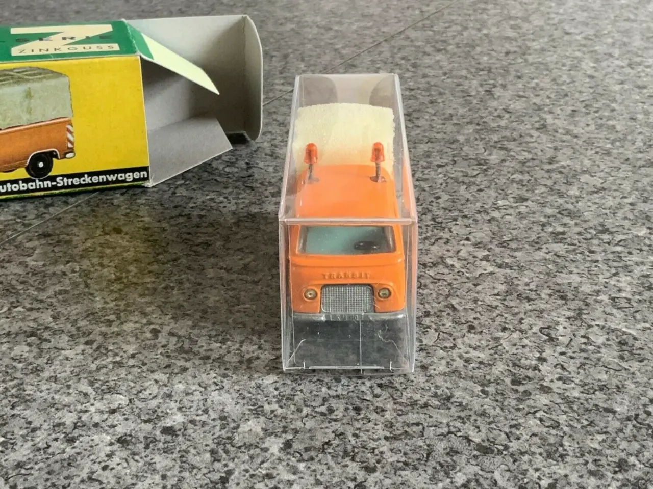 Billede 2 - Sisu V323 Ford Taunus 