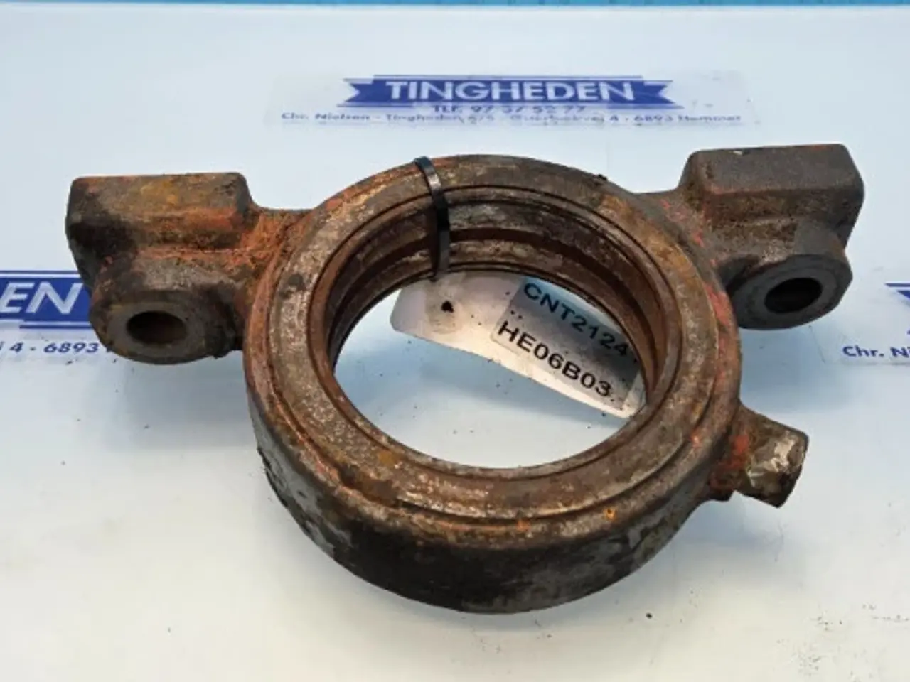 Billede 11 - New Holland LB115B Beslag 85807959