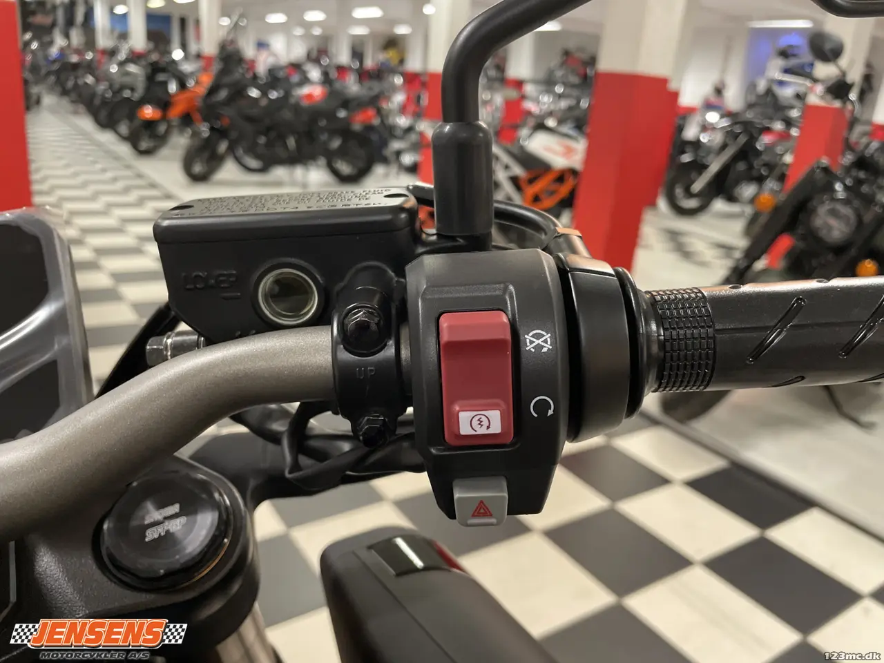 Billede 12 - Honda CB 650 R E-Clutch