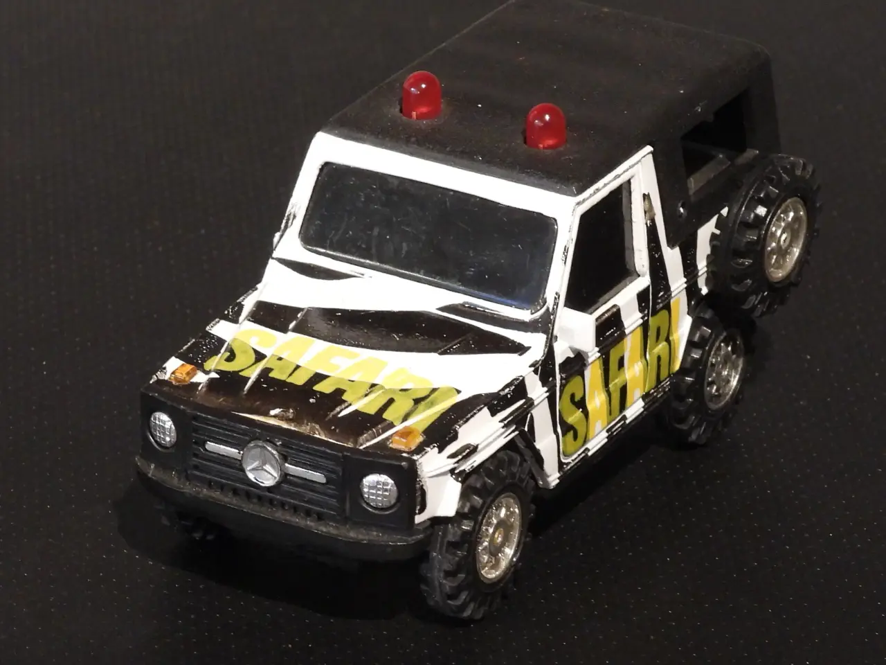 Billede 2 - MERCEDES 230G, Mercedes Benz 230G Safaribil.