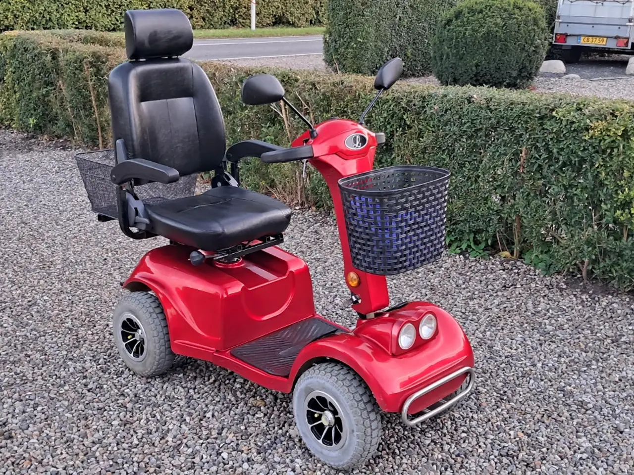 Billede 4 - 4-hjulet elscooter med nye batterier 