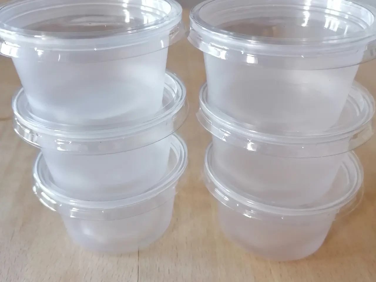 Billede 1 - Plastbøtter små 100 stk
