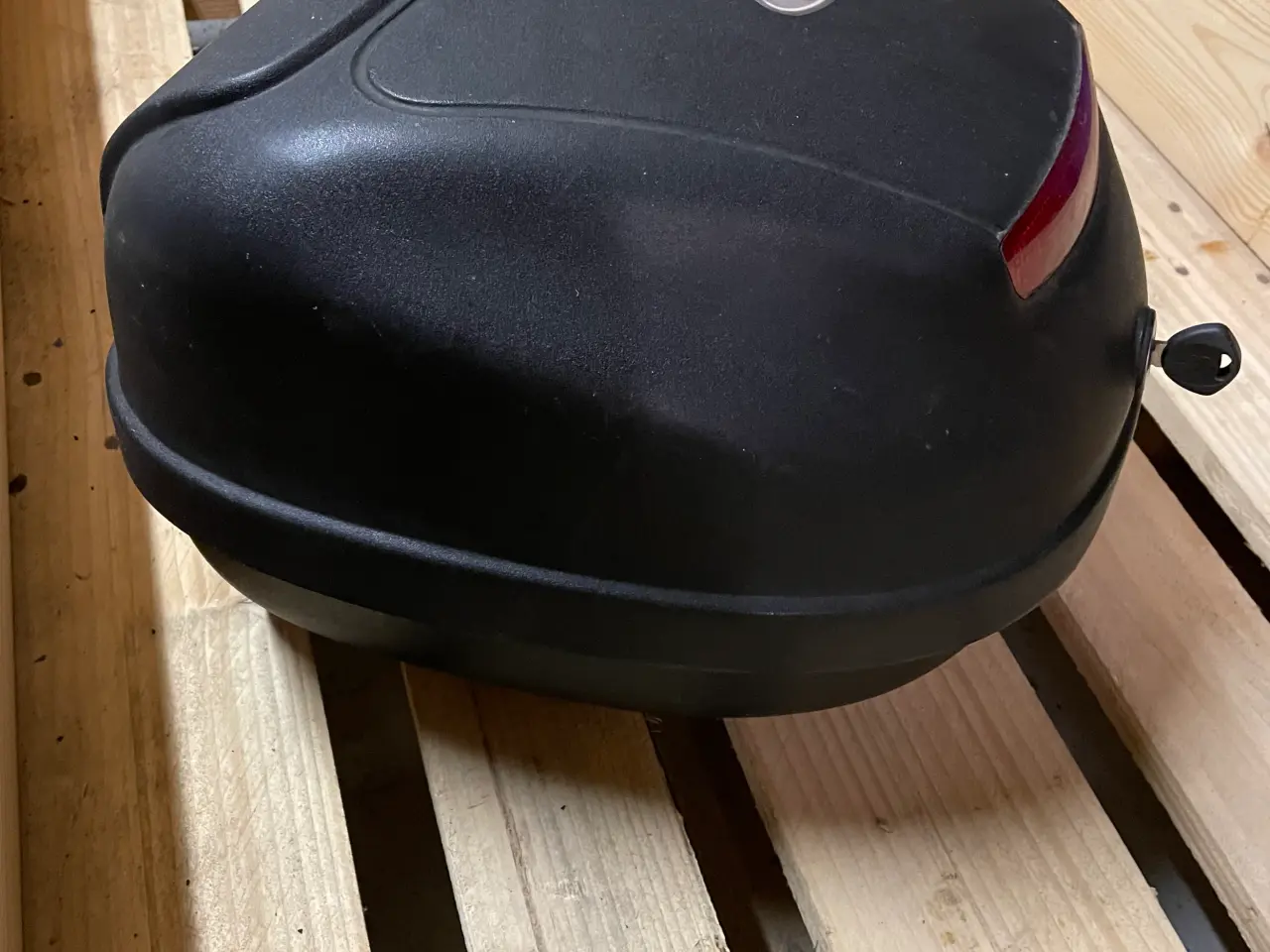 Billede 3 - Hjælm kasse til mc/scooter