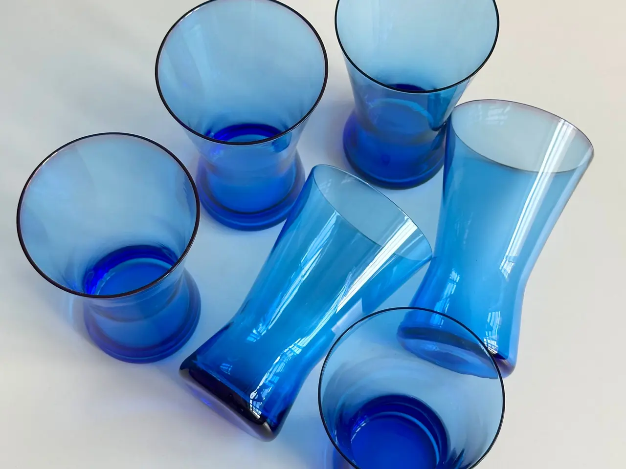 Billede 2 - Røget blå drikkeglas, 6 stk samlet