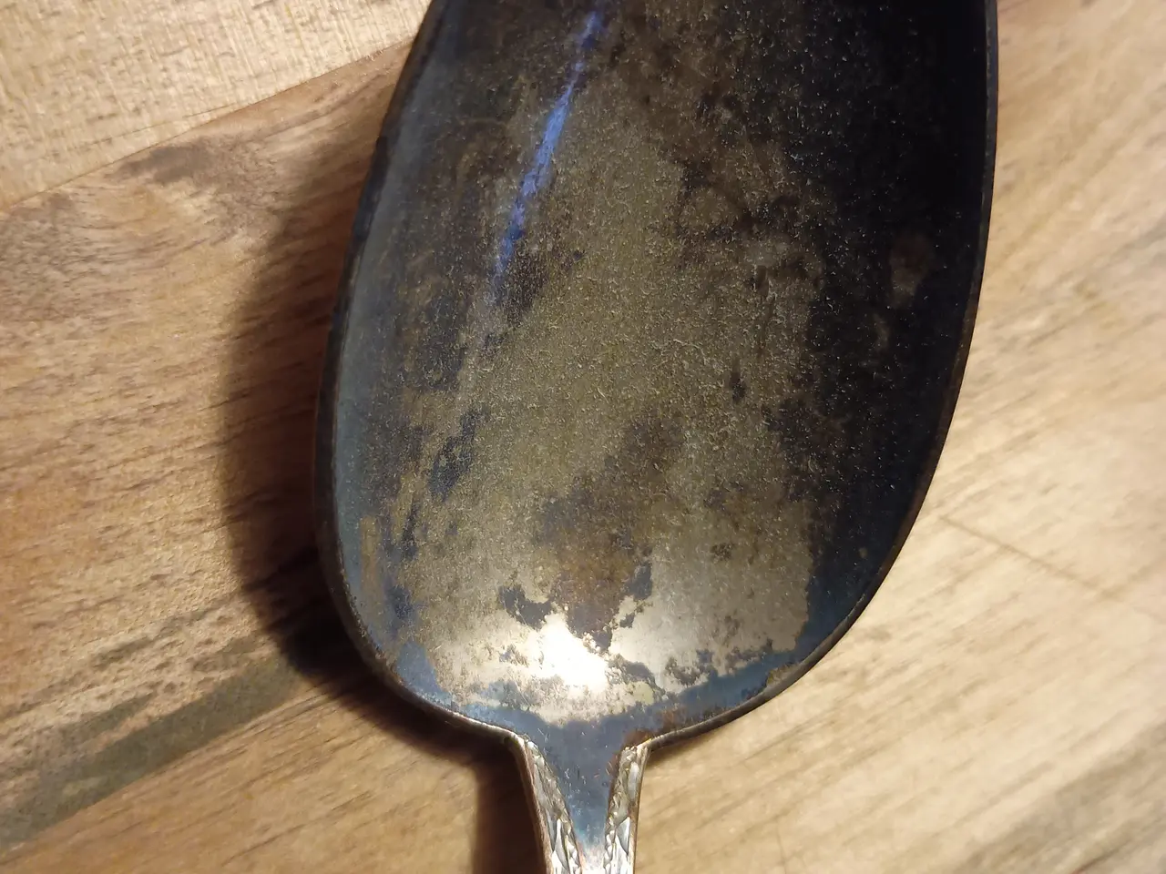Billede 3 - Fin gammel sølvske, med inspiration.