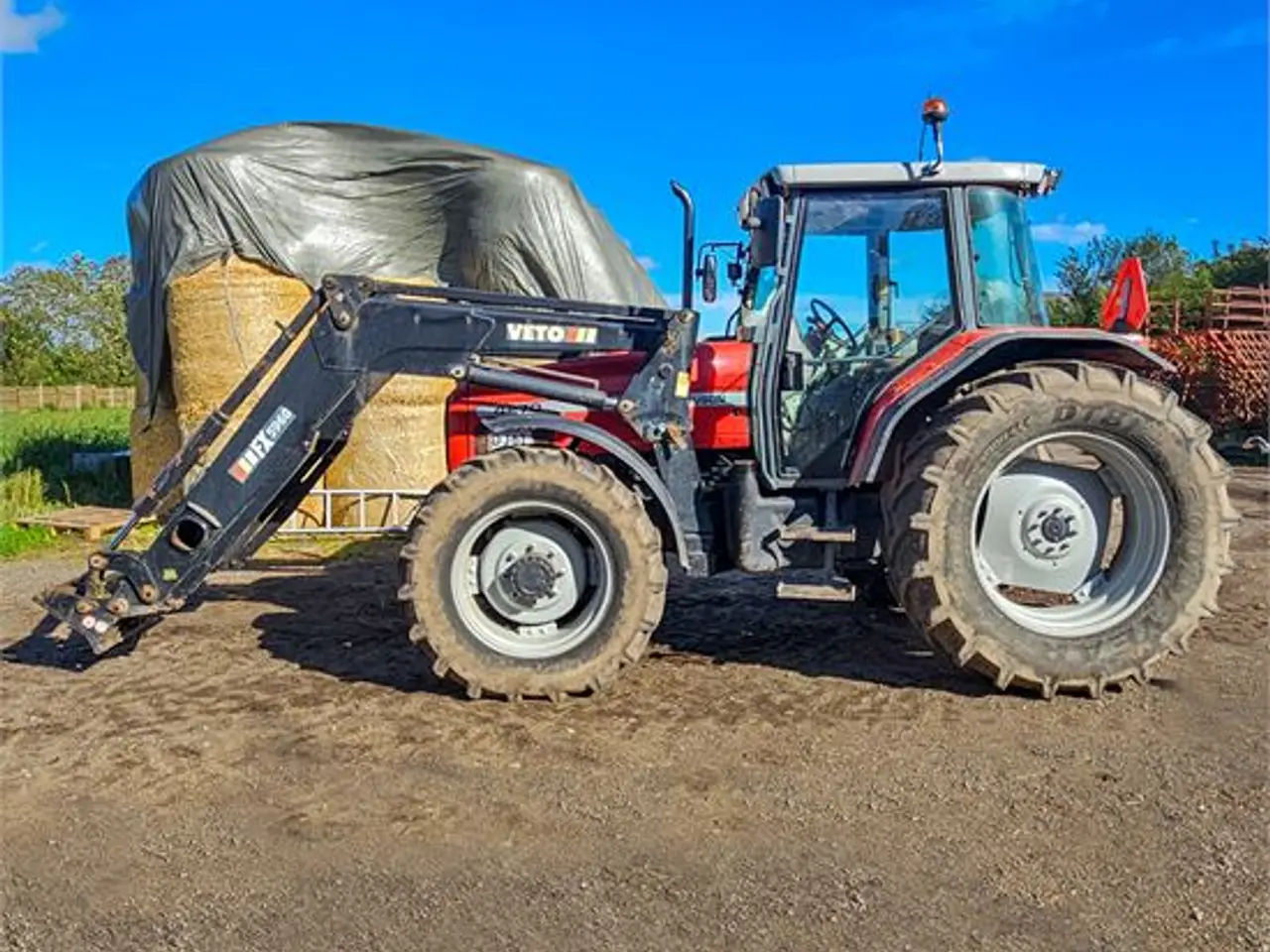 Billede 2 - Massey Ferguson 4270 - 3,9 ton - Veto FX5960 frontloader
