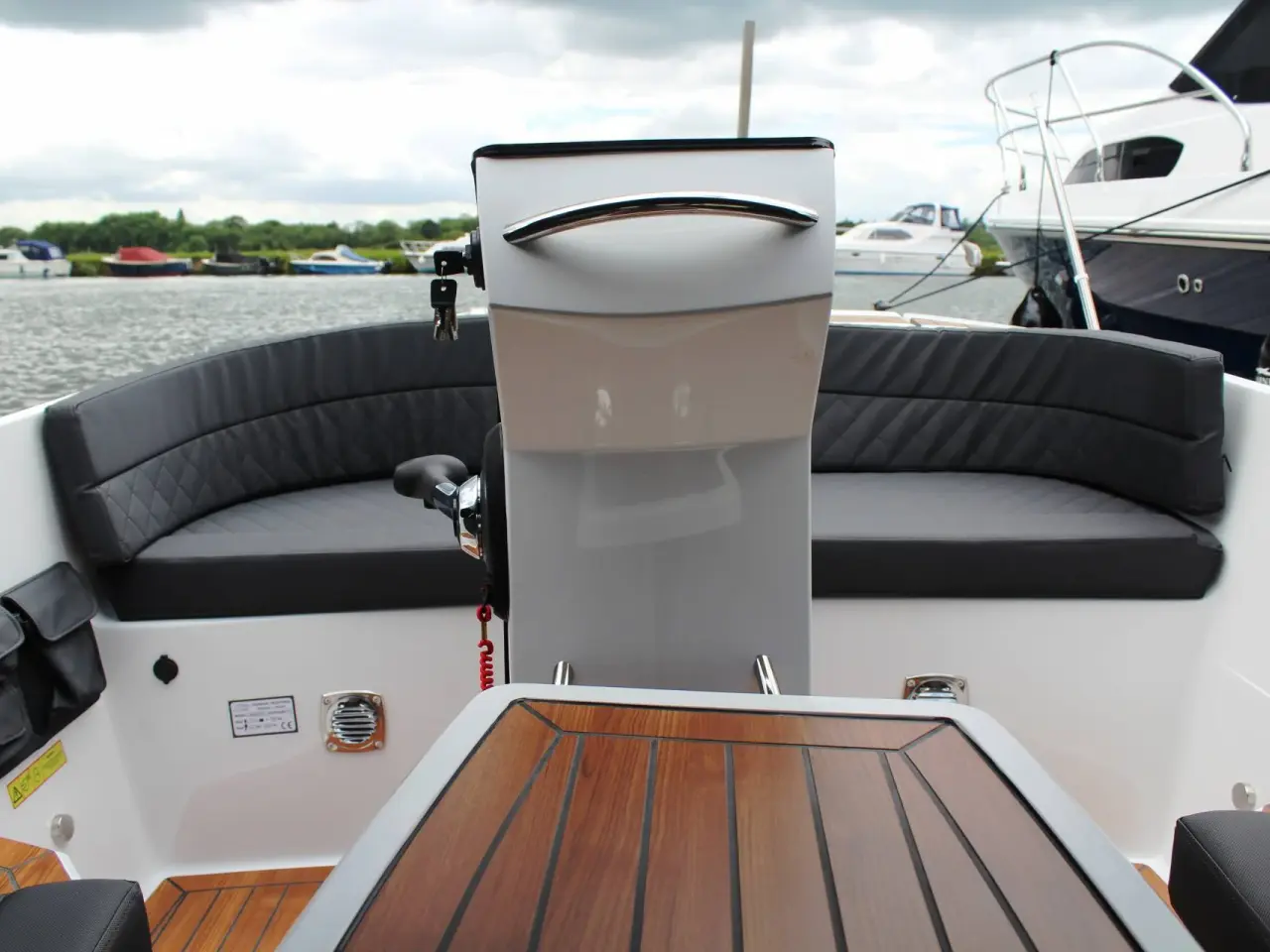 Billede 10 - Corsiva 500 Tender - 25 HK Yamaha/Udstyr