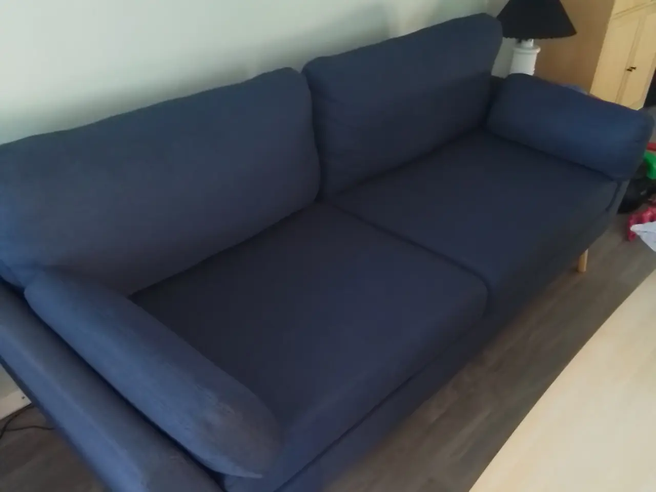 Billede 2 - 3 Pers. Sofa i blåt stof