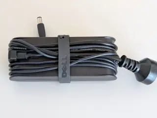 Dell 90W Strømforsyning / Oplader.