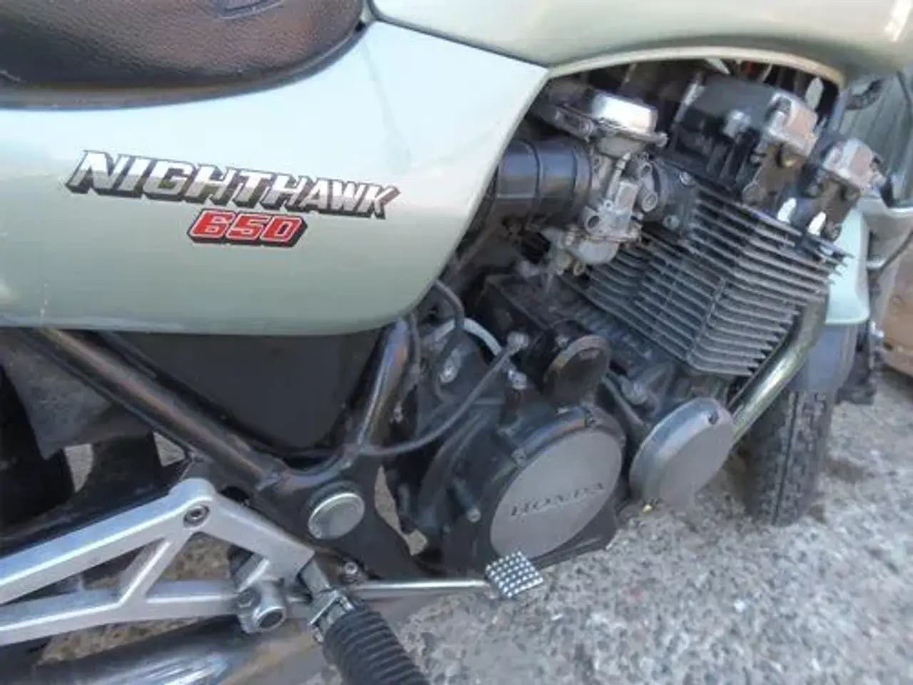 Billede 11 - Honda CB 650 E Nighthawk - "Gør-det-selv"
