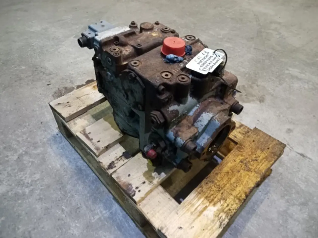 Billede 3 - New Holland FX375 Hydrostatpumpe 84814989